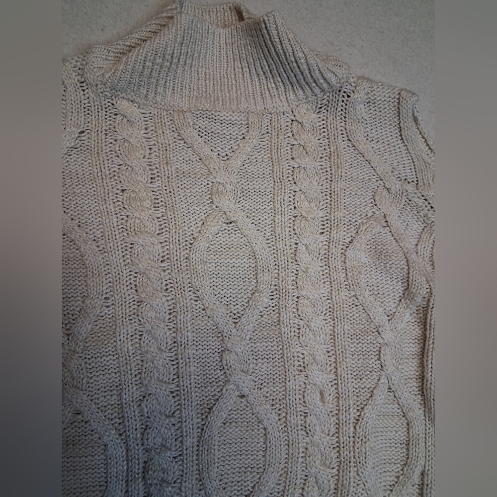 4/20$ ➡️ Ardene Cream Cable Knit Turtleneck Sweater Off The Shoulder - Picture 3 of 5